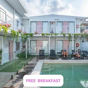 Albergue Surf Boutique Backpackers - Free Breakfast, Gold Coast